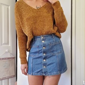 🎉 H&M highwaisted min denim skirt sz. 6